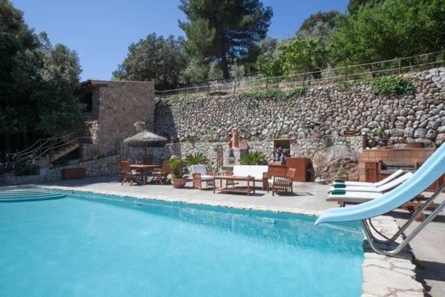 Fabulous Rustic Villa Set On Mountain With Unique Views Valldemossa  Eksteriør billede