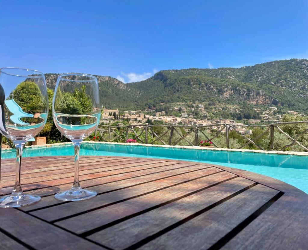 Fabulous Rustic Villa Set On Mountain With Unique Views Valldemossa  Eksteriør billede