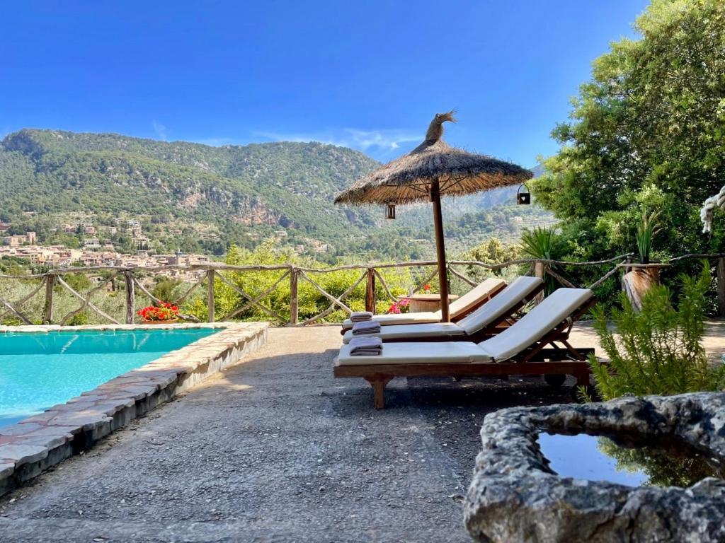 Fabulous Rustic Villa Set On Mountain With Unique Views Valldemossa  Eksteriør billede